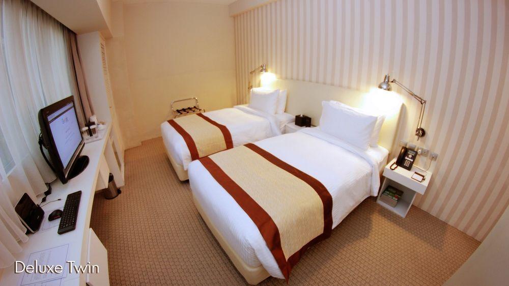 Ji Hotel Orchard Сингапур Екстериор снимка