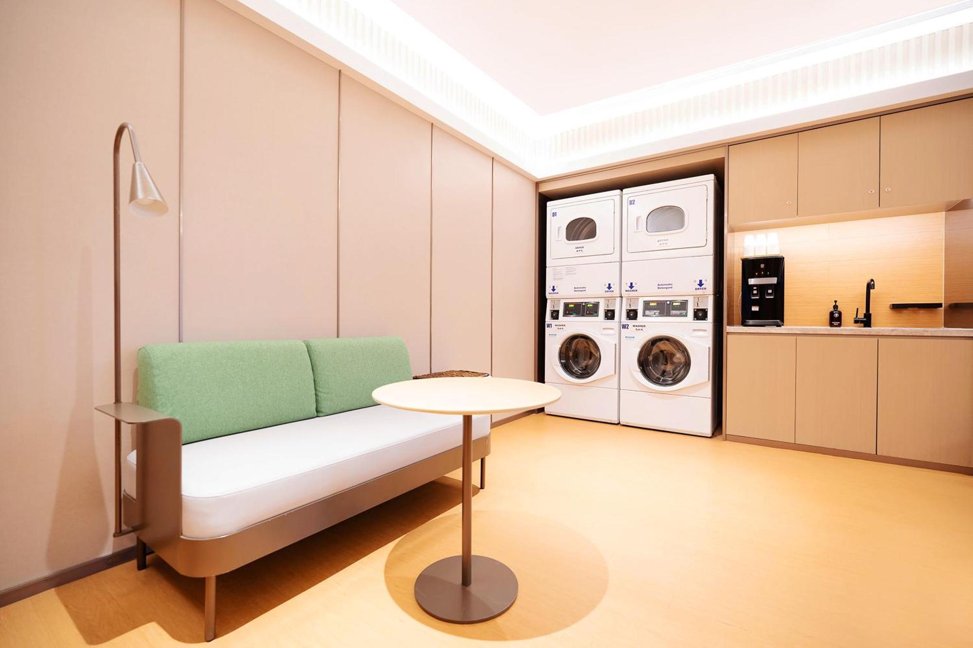 Ji Hotel Orchard Сингапур Екстериор снимка