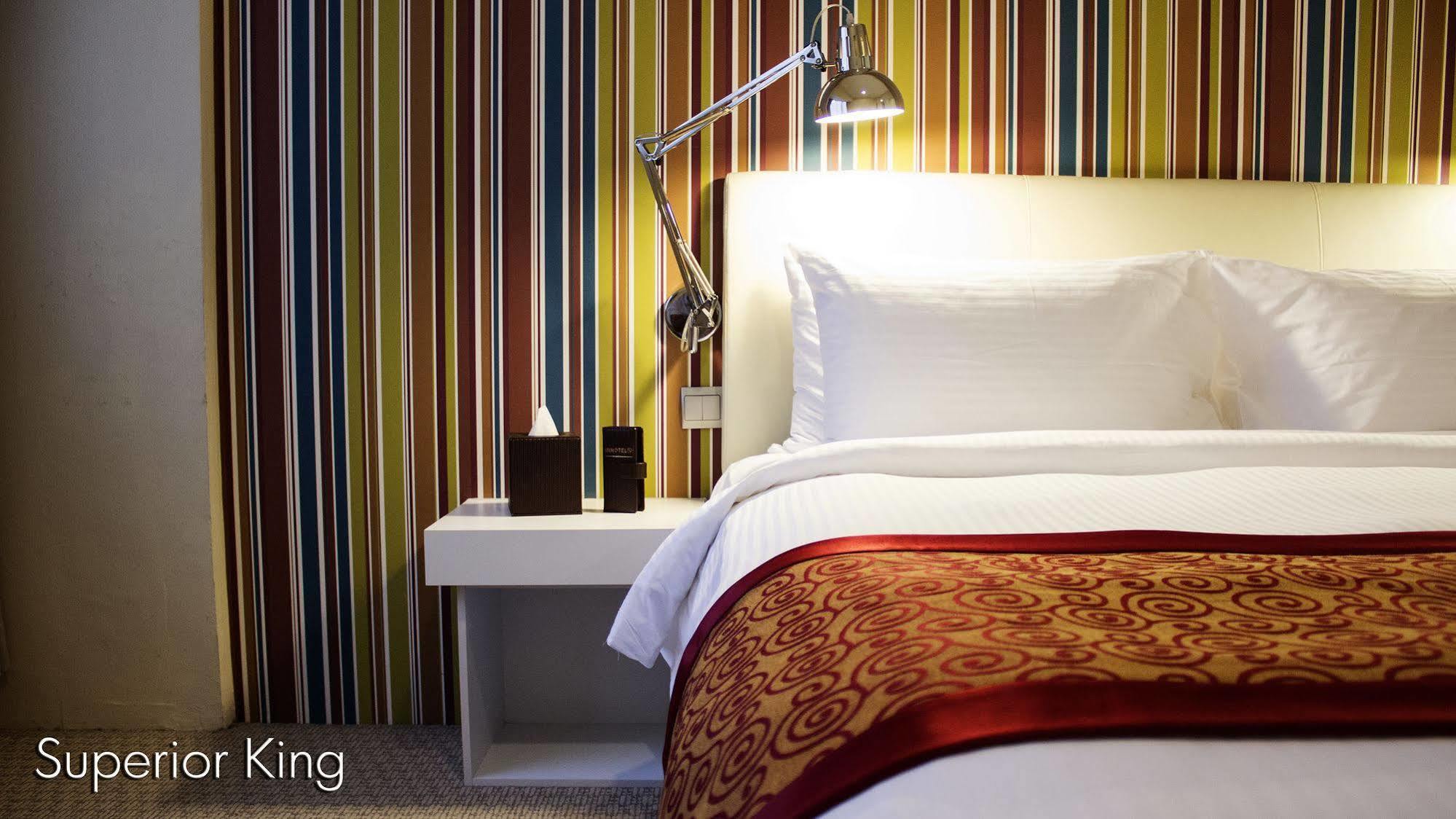 Ji Hotel Orchard Сингапур Екстериор снимка